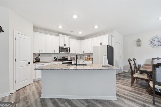 Building Photo - 3552 Arabian Farm Ln