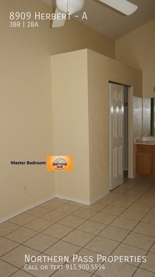 Building Photo - 8909 Herbert-A