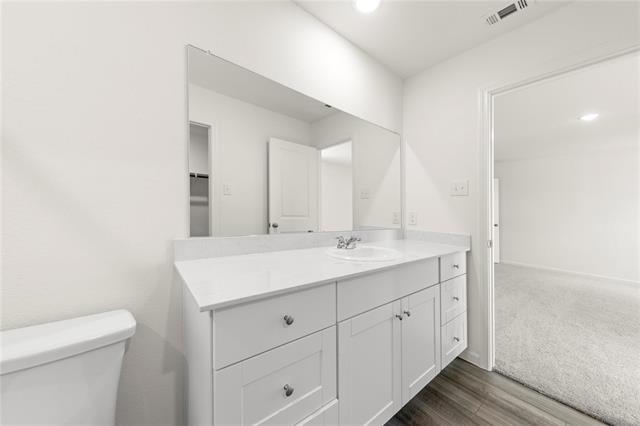 Building Photo - 5919 Sahara Dr