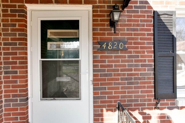 Building Photo - 4820 Chamberlayne Ave