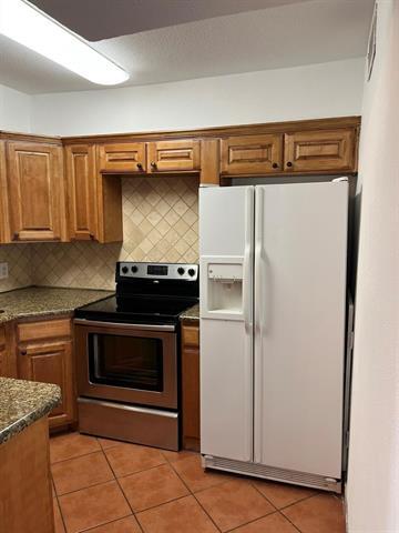 Building Photo - 640 Harbor Dr