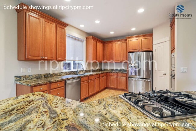 Building Photo - 22314 SW Mandan Dr