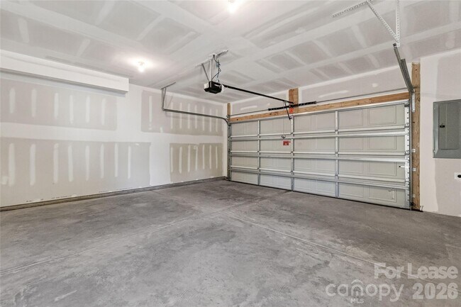 Building Photo - 504 Annie Lowery Wy