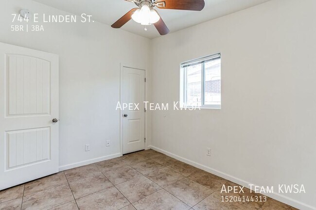 Building Photo - 744 E Linden St