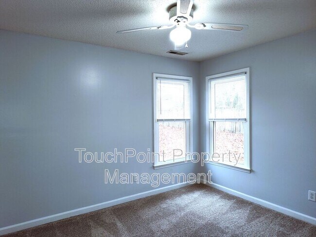 Building Photo - 1901 Timber Ln Dr