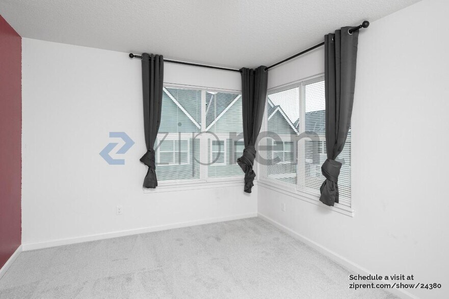 Building Photo - 7574 SE Blanton St