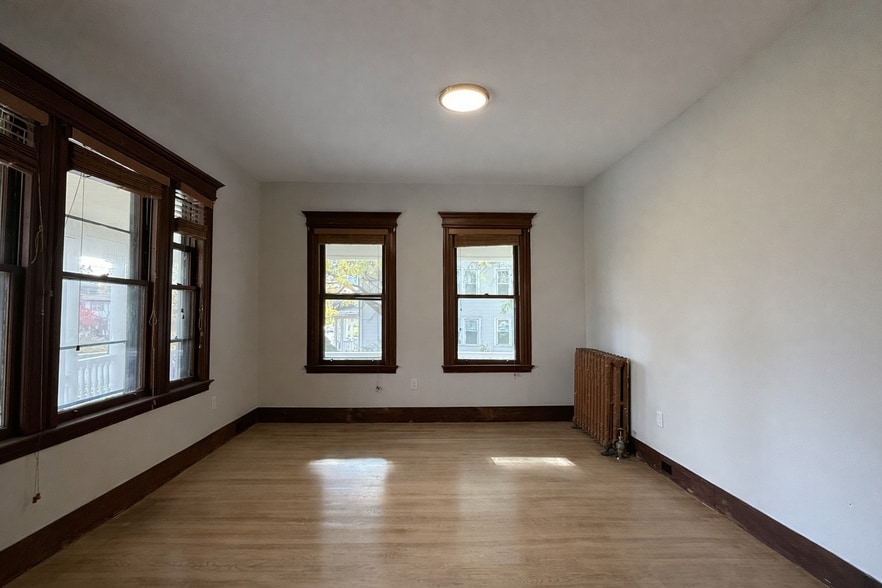 Living Room - 249 Fairfield Ave