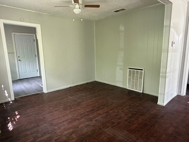 Building Photo - 2810 Morningside Dr