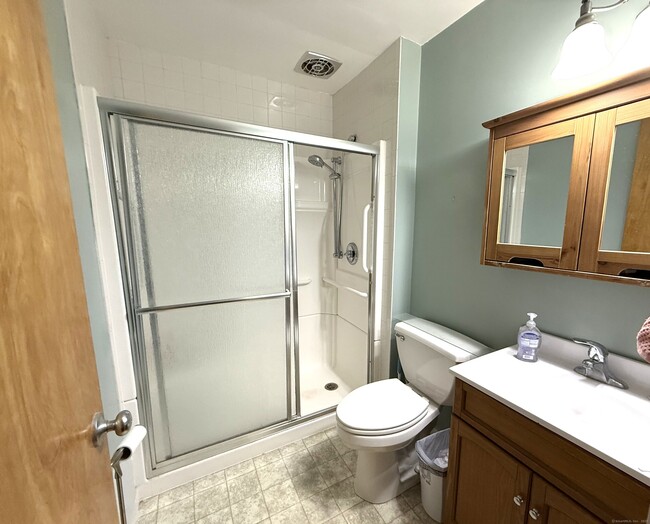 Building Photo - 441 Asbury Ridge