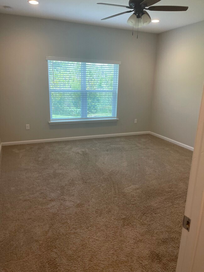 Building Photo - 4657 Greenbrook Ct