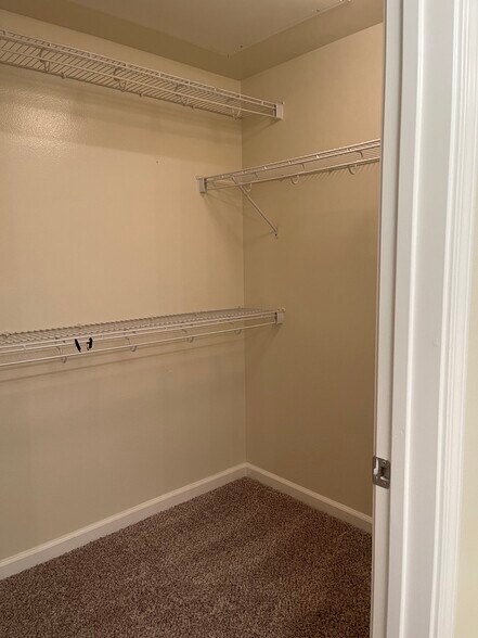 Building Photo - 3290 Maguire Way