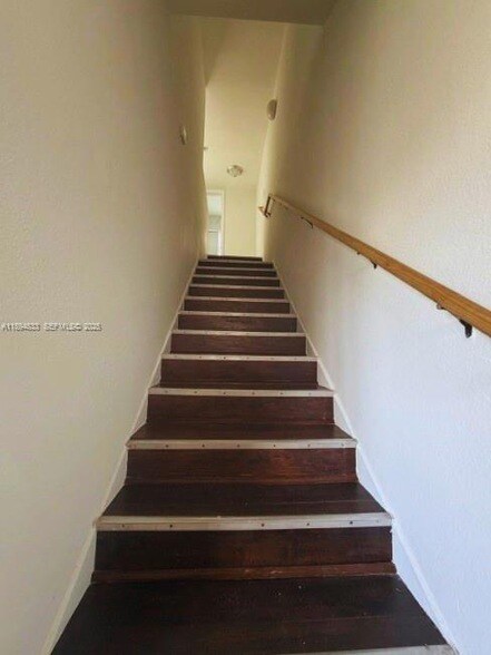 Building Photo - 438 NW 84th Terrace