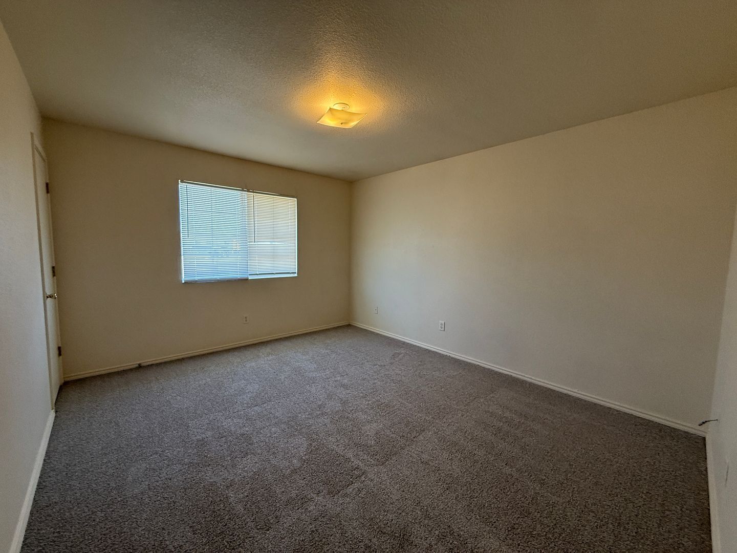 Building Photo - 4004 Doraine Ct