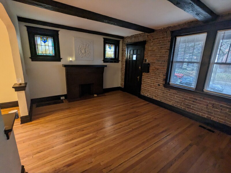 Building Photo - 5127 Goethe Ave