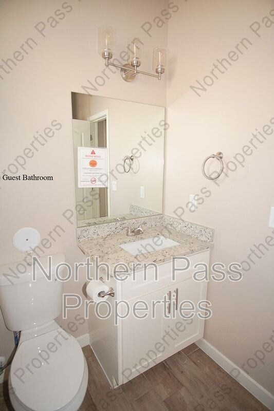 Building Photo - 13094 Castleford Ln