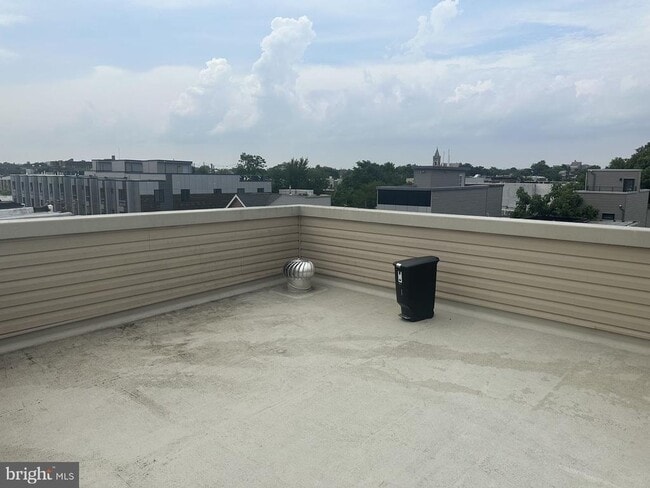 Building Photo - 1848 N 19th St