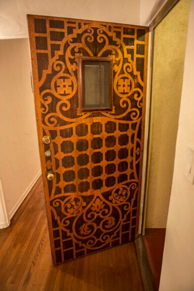 Building Photo - 774 Redondo Ave