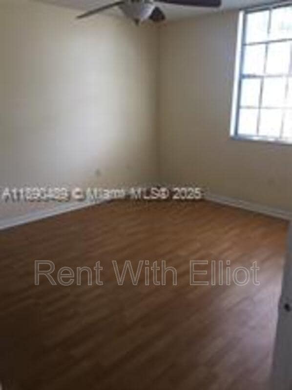 Building Photo - 2100 Van Buren St