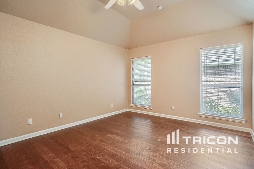 Building Photo - 6209 Meadowmere Ln
