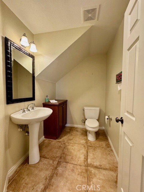 Building Photo - 116 Coral Rose