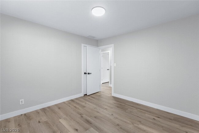 Building Photo - 139 Fir St