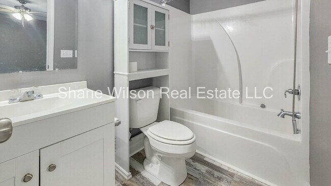 Building Photo - 1412 Stevenson Dr