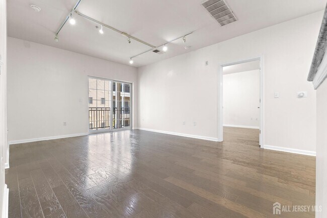 Building Photo - 434 Micali Way
