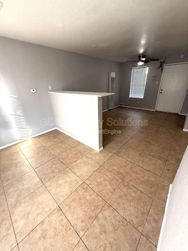 Building Photo - 401 14th St NW