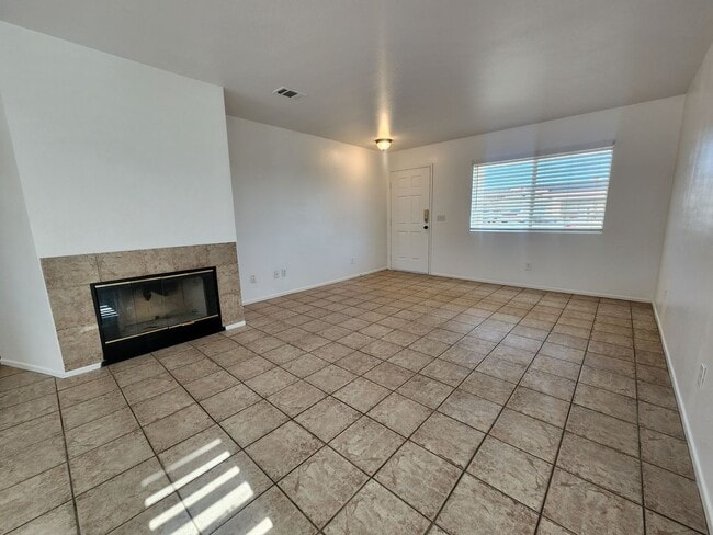 Building Photo - 71669 Sun Valley Dr