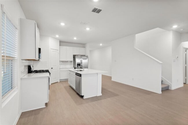 Building Photo - 153 Rodney Boat Rd