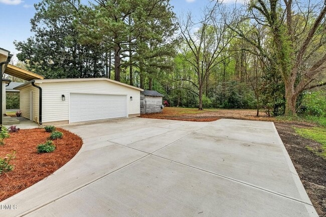Building Photo - Earn Wealth While Leasing - Like a Homeowner - Lease to Own