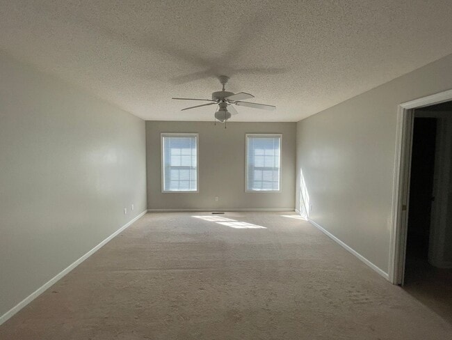 Building Photo - Dunwoody Subdivision