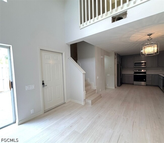 Building Photo - 13121 Whitehaven Ln