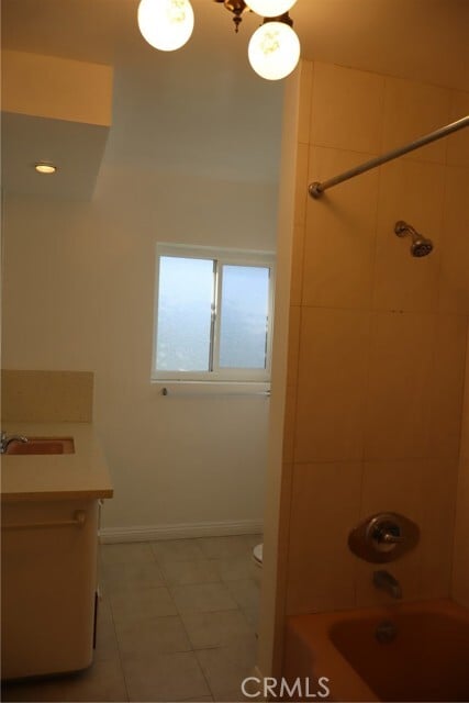 Building Photo - 2520 Louise Ave