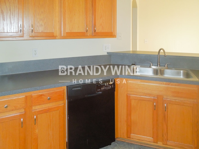 Building Photo - 6117 Hannah Stables Ct