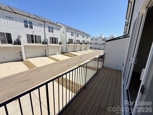 Building Photo - 3212 Drift St