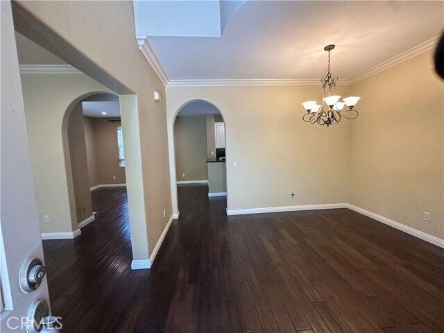 Building Photo - 351 Tall Oak