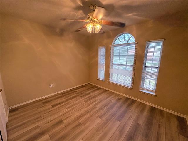 Building Photo - 913 Tourmalin Dr