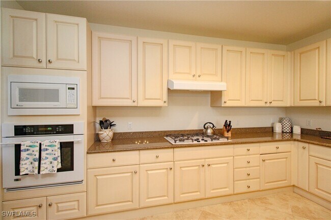 Building Photo - 2713 Callista Ct