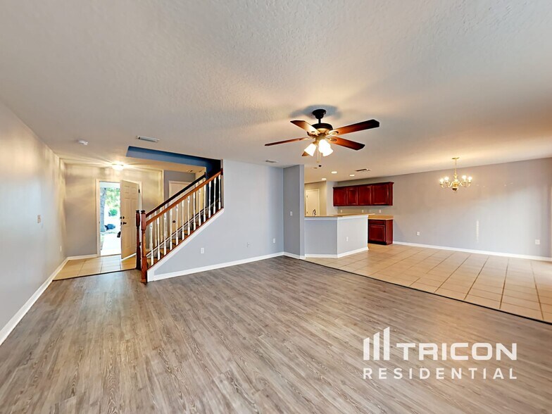 Building Photo - 19514 Timberbluff Dr