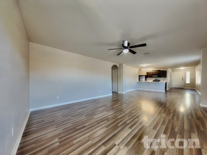 Building Photo - 1405 Breanna Ln