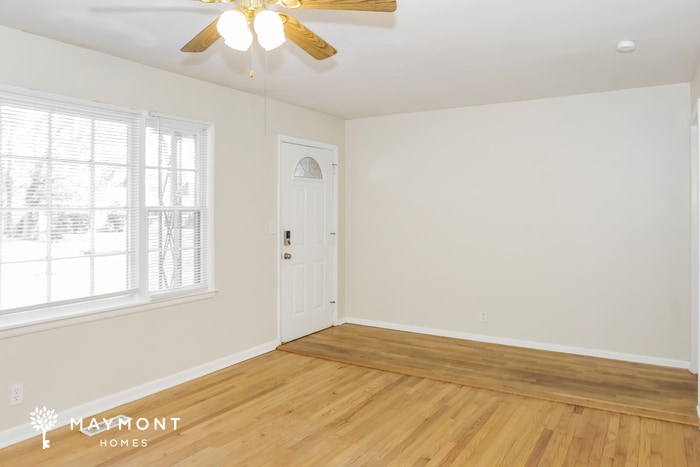 Building Photo - 2204 Euclid Rd NW