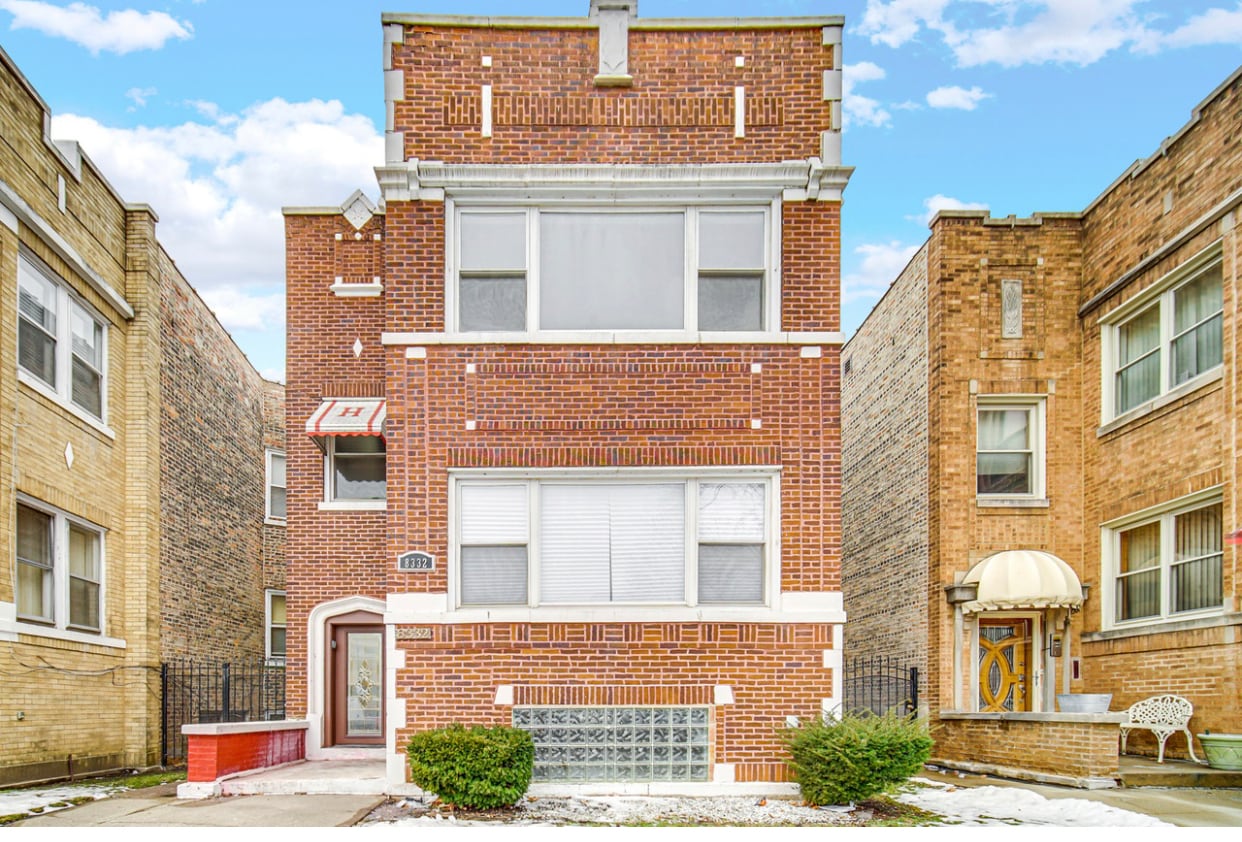 Building Photo - 8332 S May St