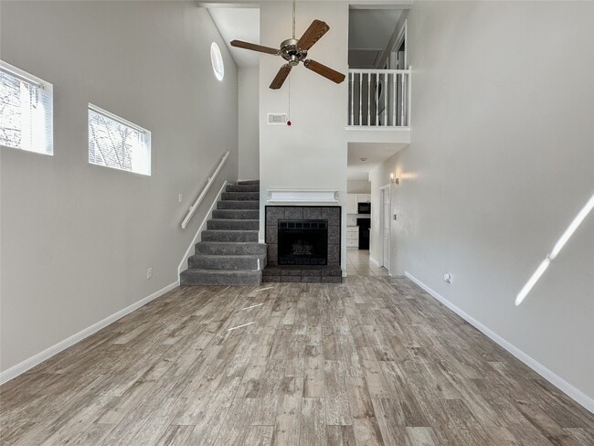 Building Photo - 5515 Strack Rd