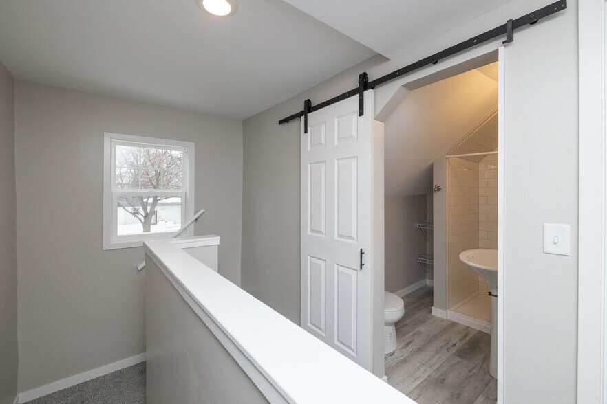 Building Photo - 8835 Nicollet Ave S