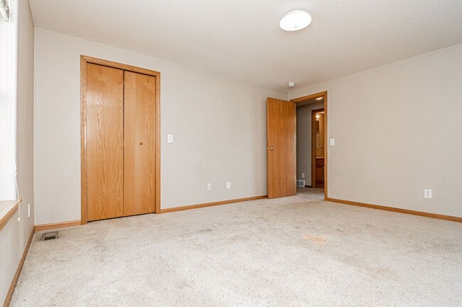 Building Photo - Please View 3D Virtual Walk-Through Before Scheduling a Showing