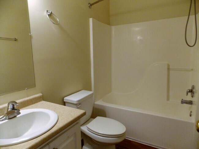 Building Photo - 357 Langston Chapel Rd