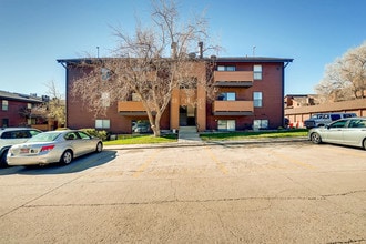 Building Photo - 209 Wright St
