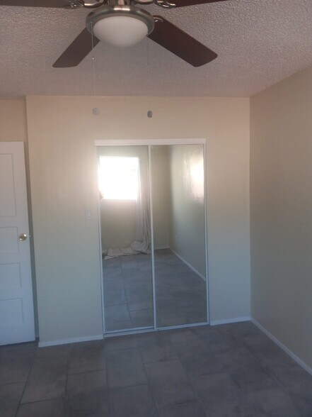 Building Photo - 4109 Live Oak St