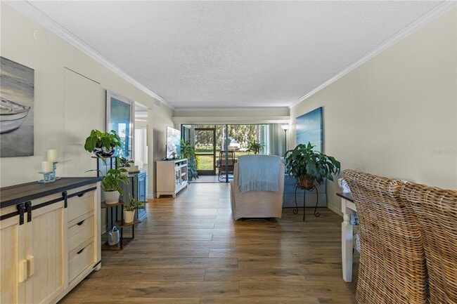 Building Photo - 6104 Palma Del Mar Blvd S